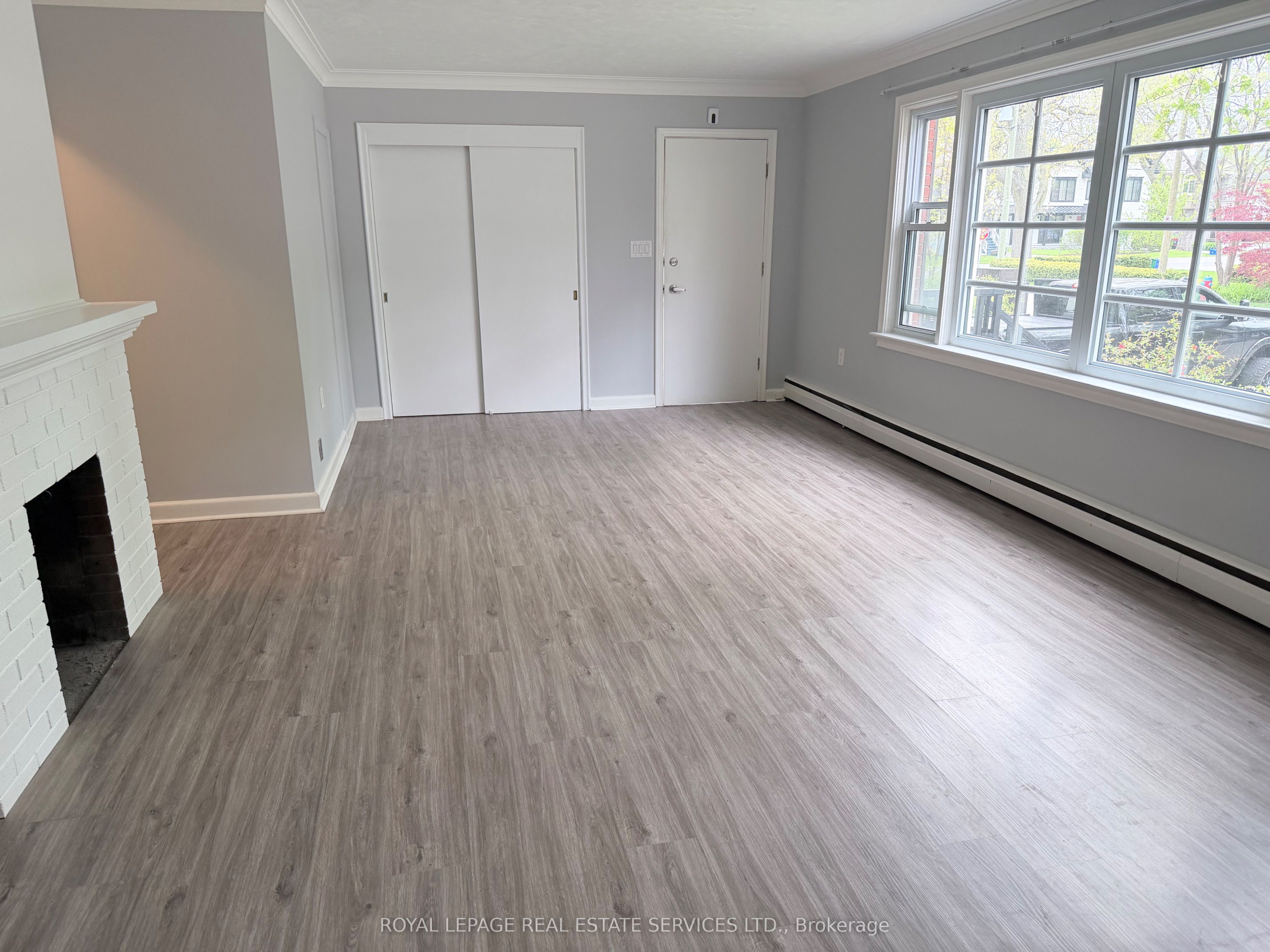 302 Maple Avenue Main floor