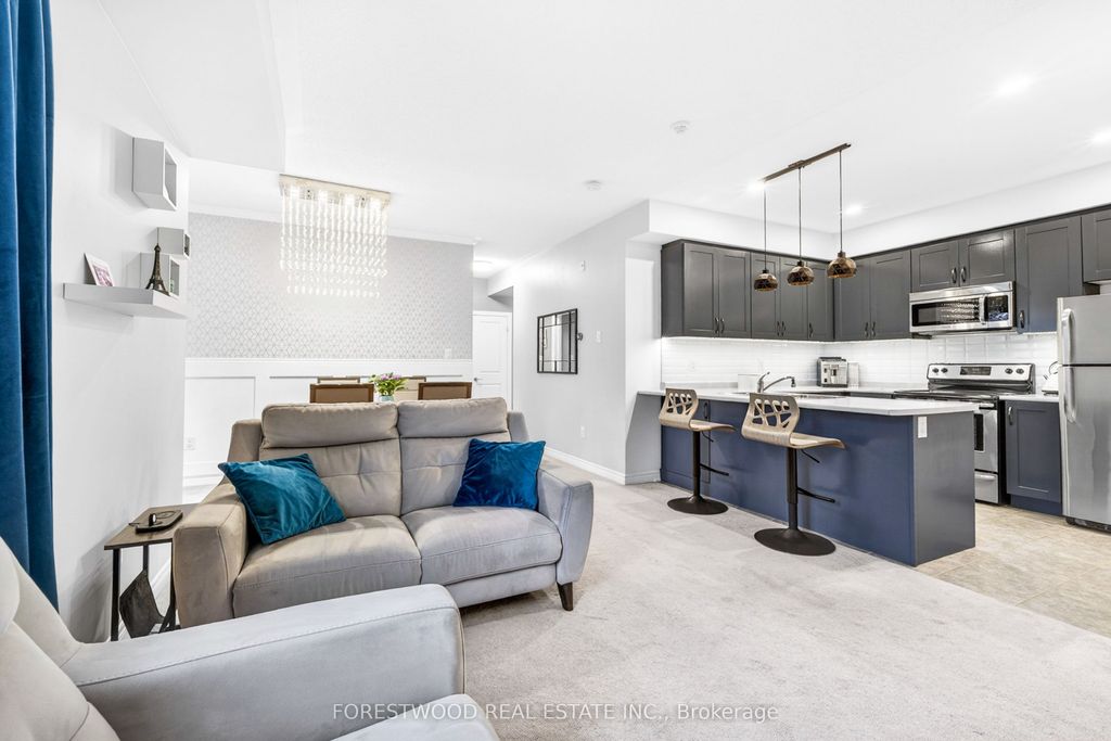 Photo of 2338 Taunton Road #212, Oakville, ON L6H 0L3 (MLS # W13074648)