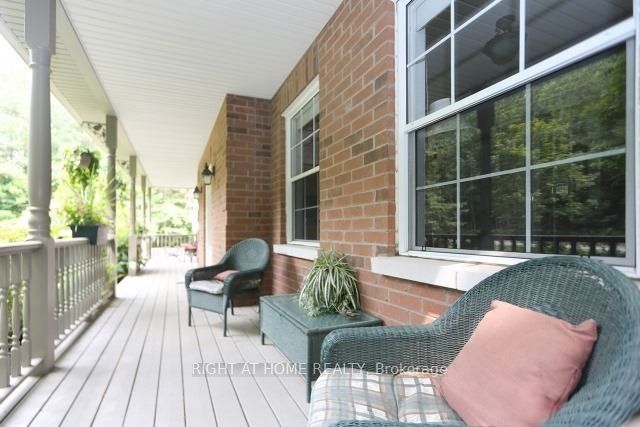 2 Oakview Place