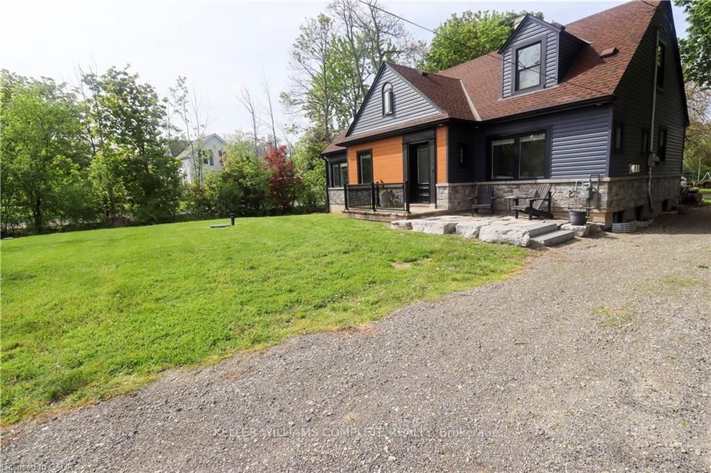 1429 HIGHWAY #8 Road
