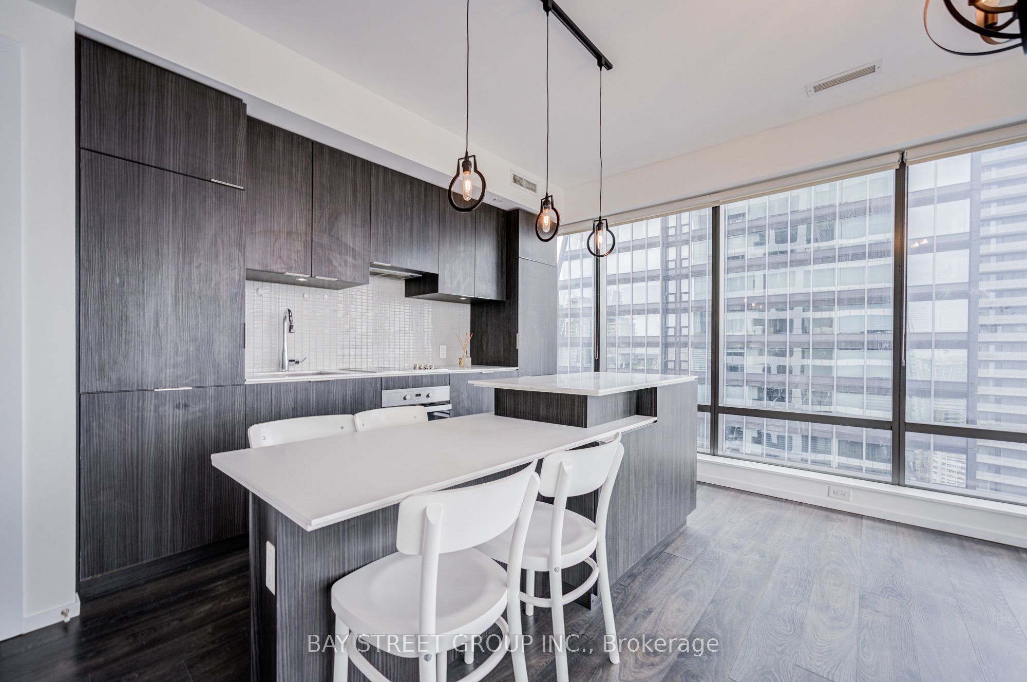 5 St. Joseph Street 3905