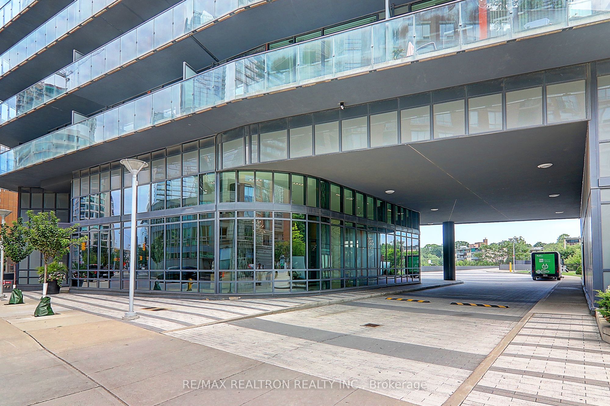 825 Church Street 2306