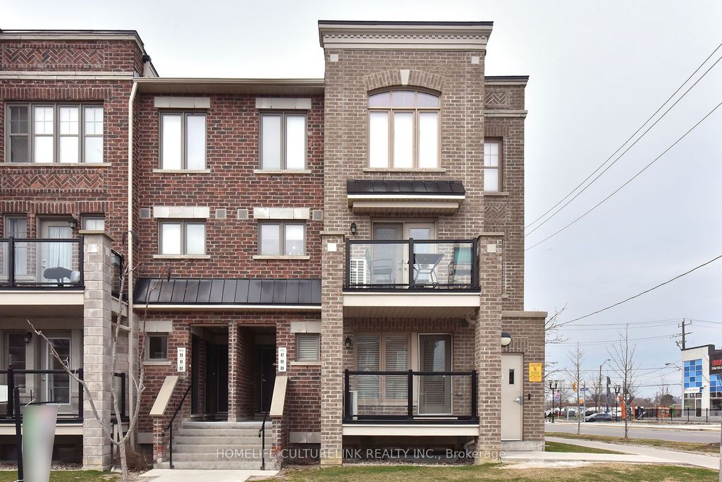 Photo of 100 Parrotta Drive #89, Toronto, ON M9M 0B5 (MLS # W12443255)
