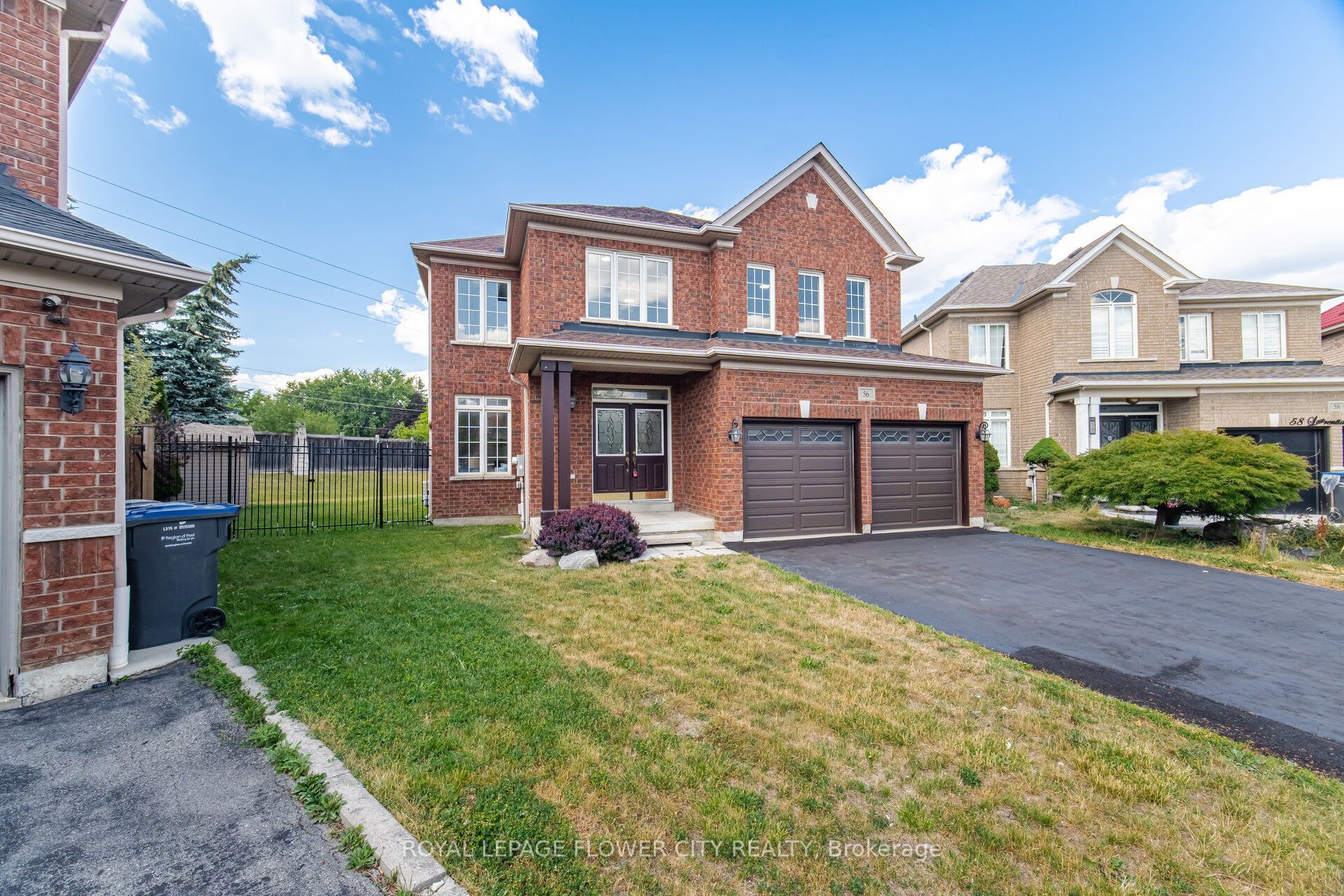 56 Laurentide Crescent