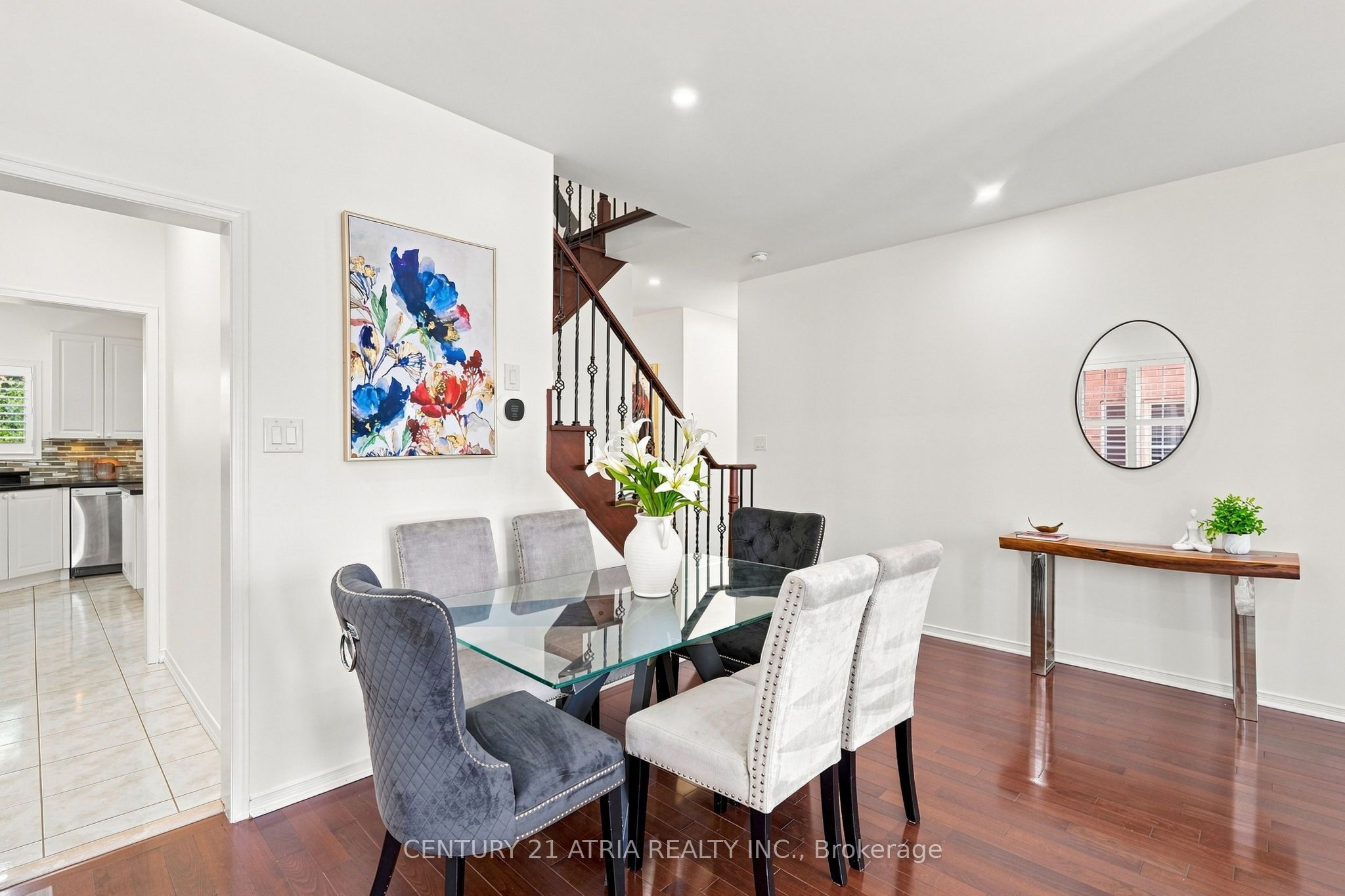 136 Rollinghill Road