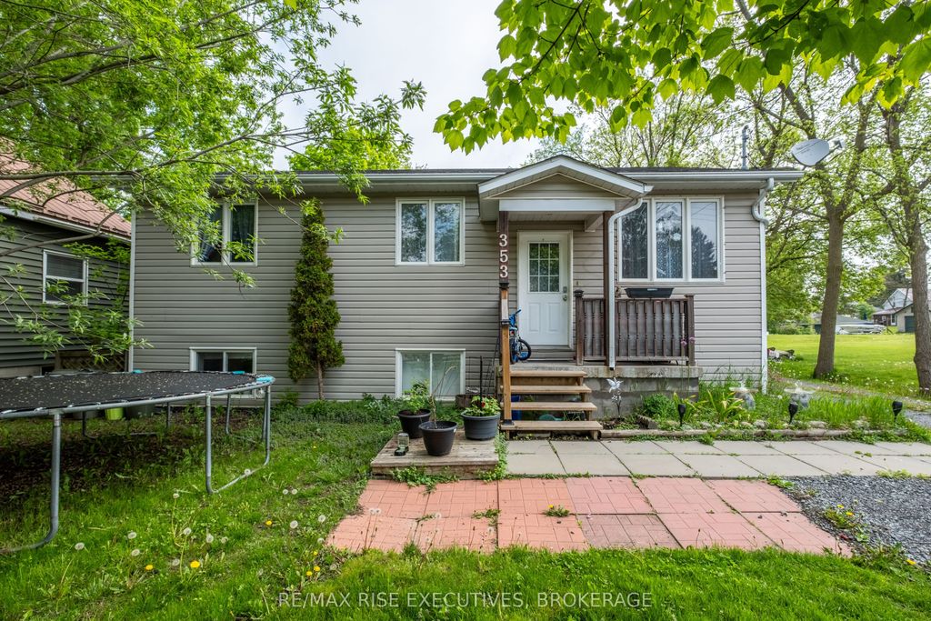 Photo of 353 N Charles Street, Gananoque, ON K7G 1V6 (MLS # X13104980)
