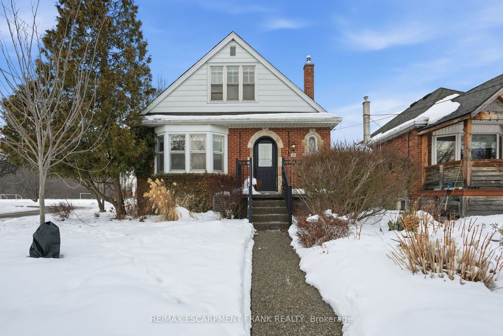 Photo of 153 PARKVIEW Drive, Hamilton, ON L8S 3Y4 (MLS # X12784462)