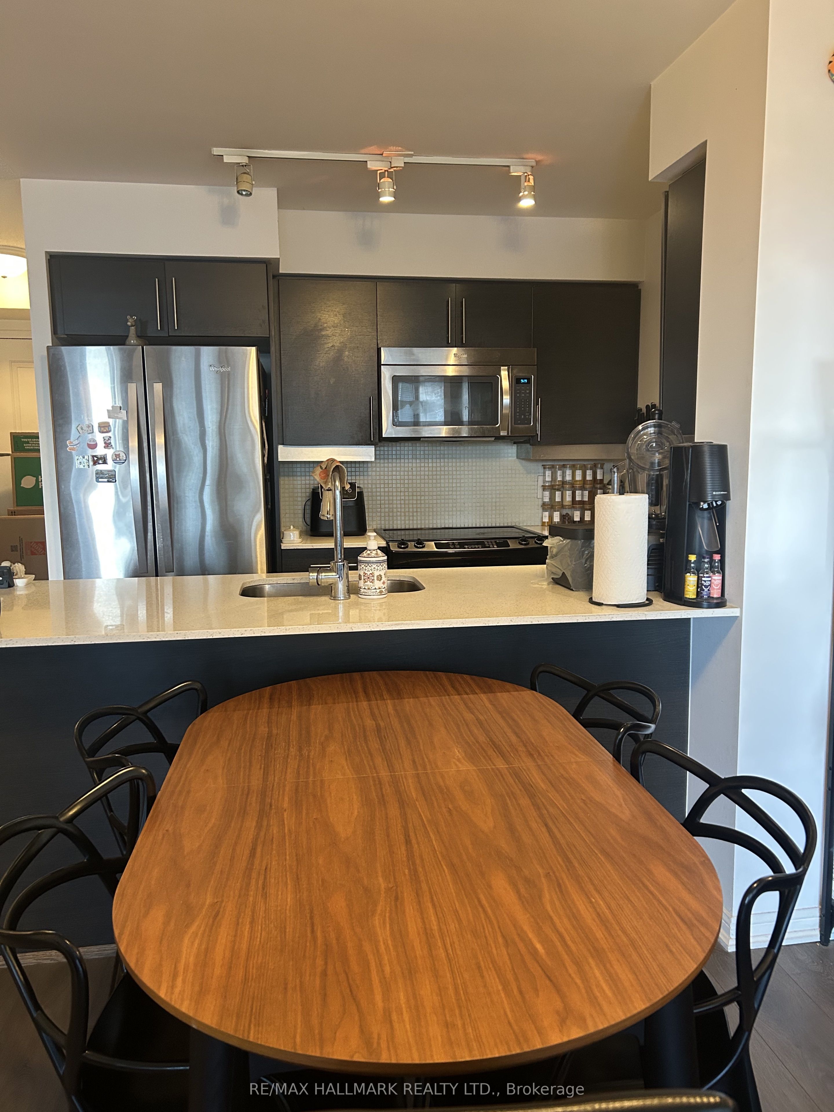 35 Bastion Street 1606