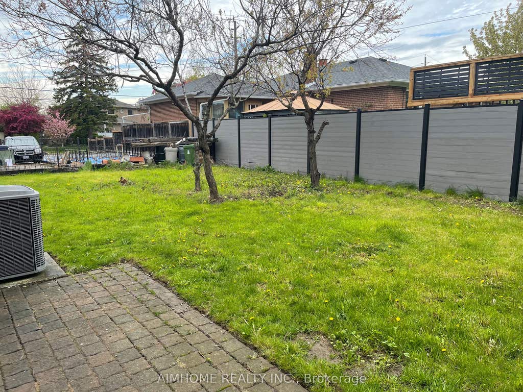Photo of 170 Gracefield Avenue, Toronto, ON M6L 1L5 (MLS # W13656348)