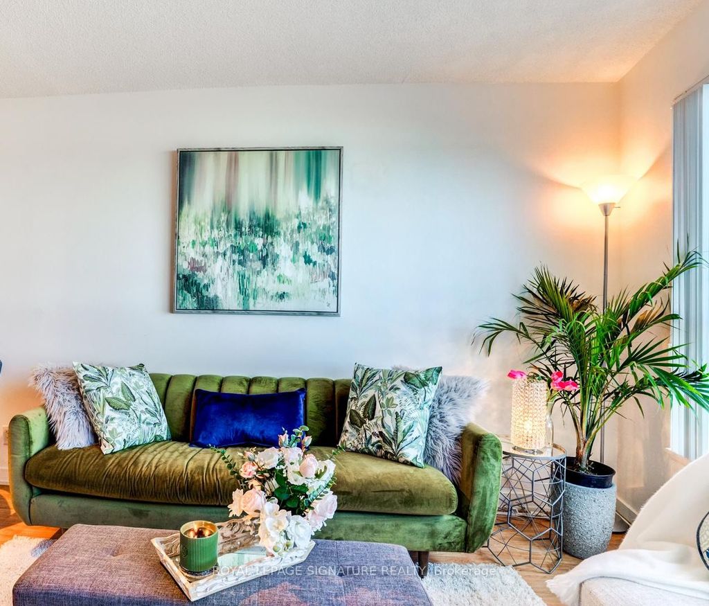 Photo of 36 Lee Centre Drive #1203, Toronto, ON M1H 3K2 (MLS # E13055000)