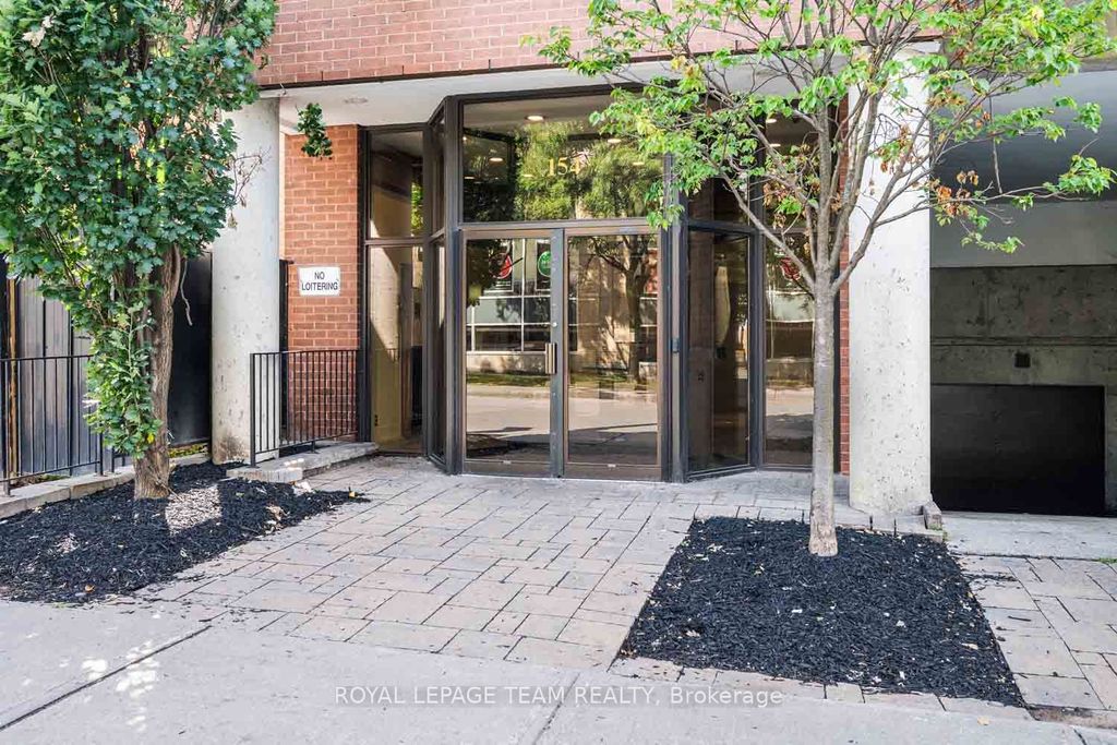 Photo of 154 NELSON Street #504, Lower Town - Sandy Hill, ON K1N 7R5 (MLS # X12607388)