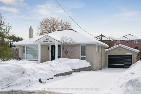 260 Hillside Drive Mississauga ON L5M 1G5