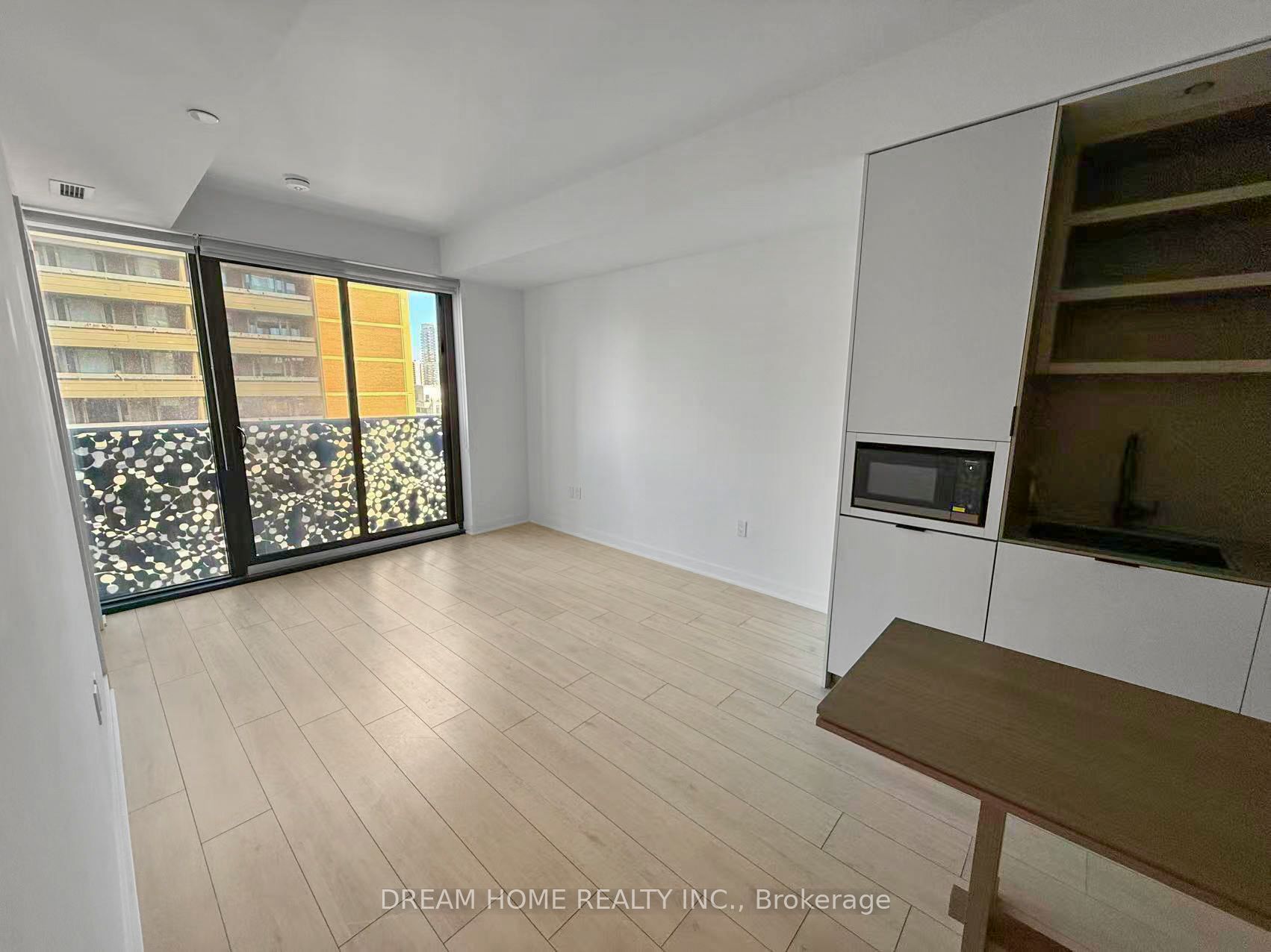 55 Charles Street 1413