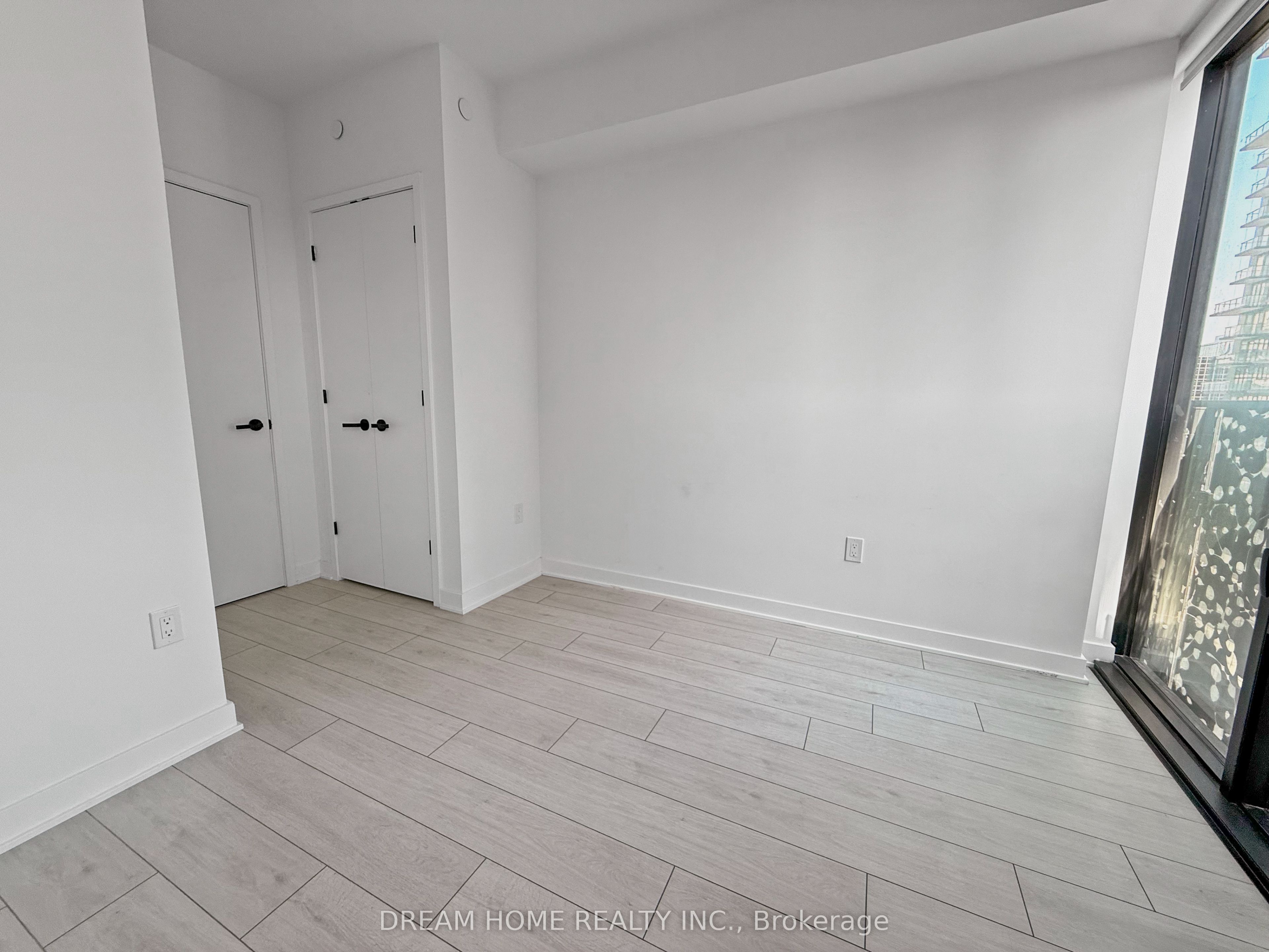 55 Charles Street 1413