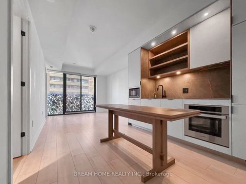 55 Charles Street 1413 Toronto ON M4Y 0J1