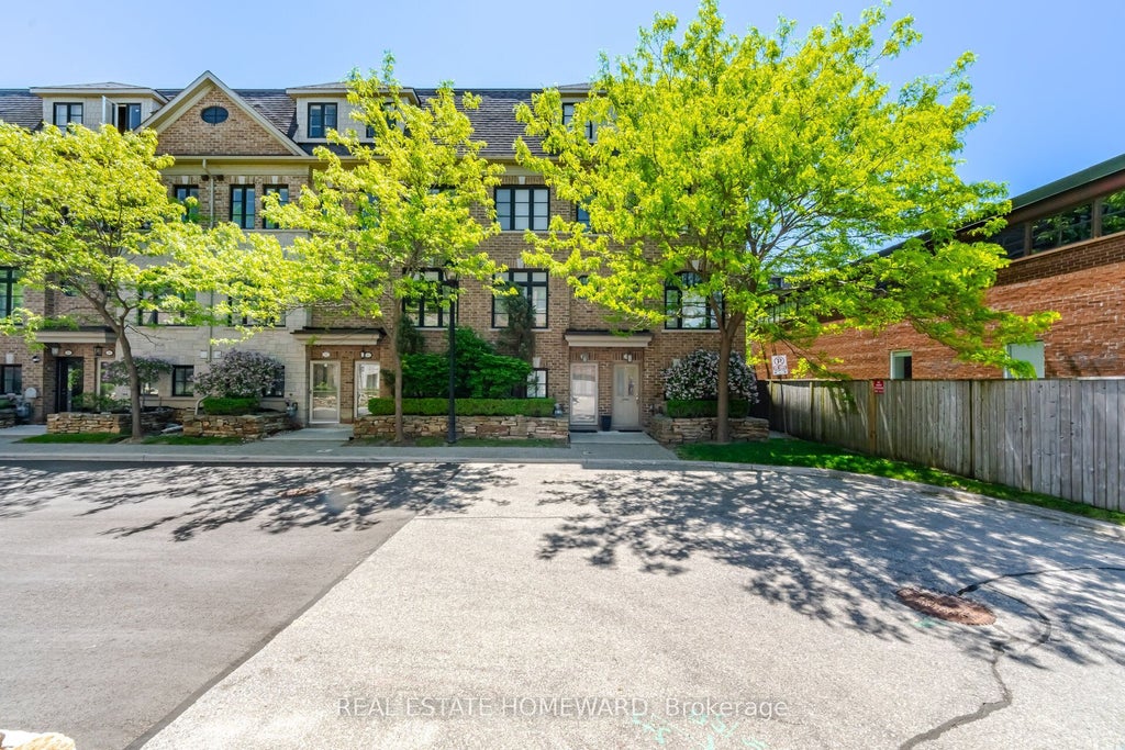 Photo of 62 Cormier Heights, Toronto, ON M8Z 0B5 (MLS # W13784554)