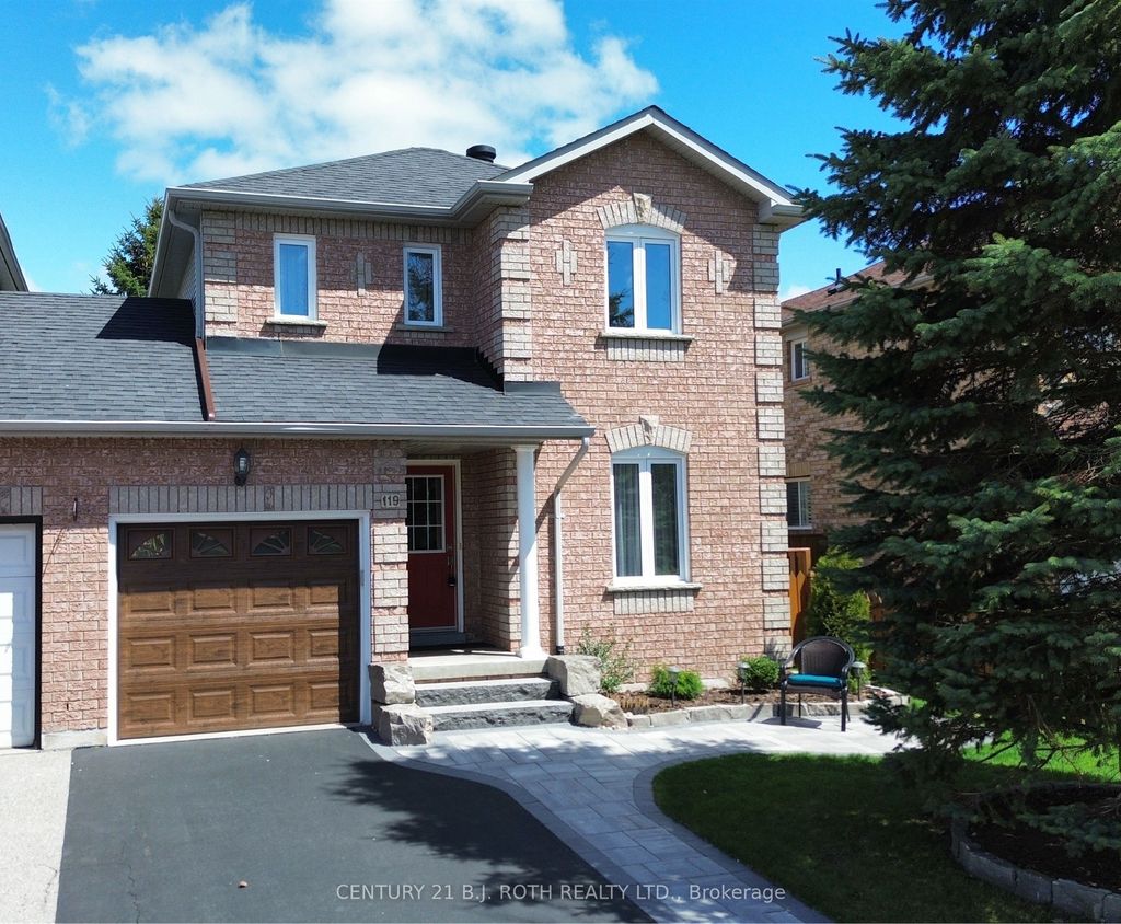 Photo of 119 Holly Meadow Road, Barrie, ON L4N 9Z6 (MLS # S13064658)