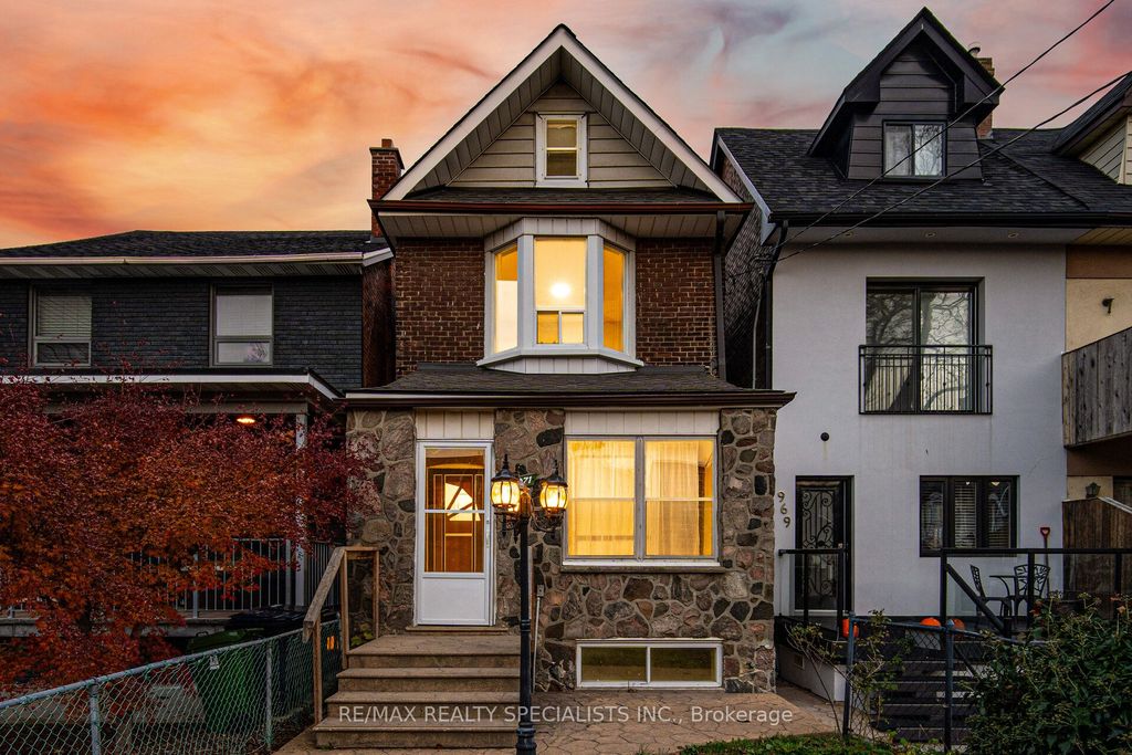 Photo of 971 Saint Clarens Avenue, Toronto, ON M6H 3X8 (MLS # W12872664)