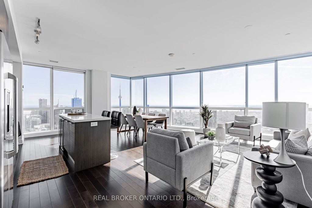Photo of 388 Yonge Street #7510, Toronto, ON M5B 0A4 (MLS # C12450161)