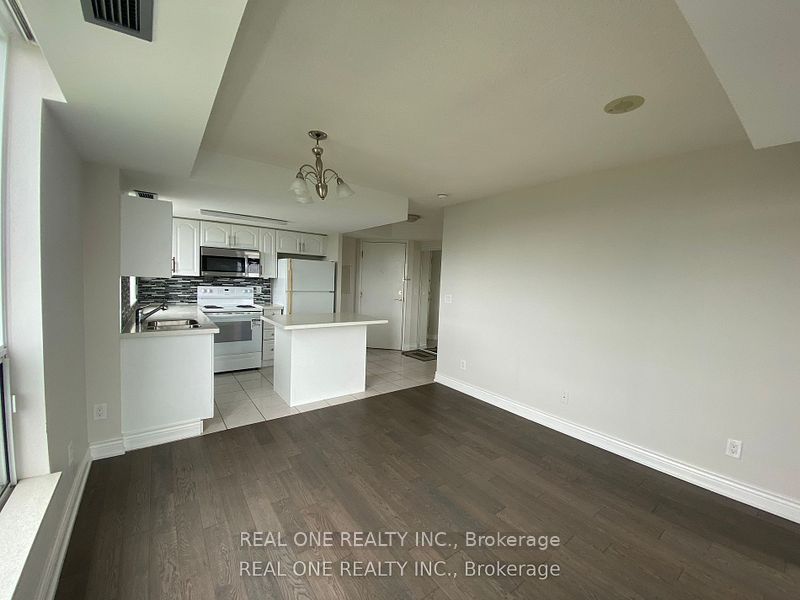 2565 Erin Centre Boulevard 1403