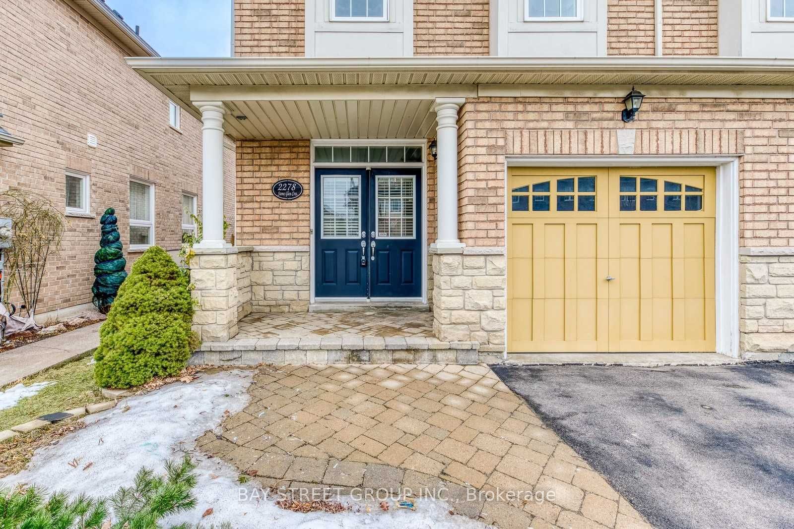 2278 Stone Glen Crescent