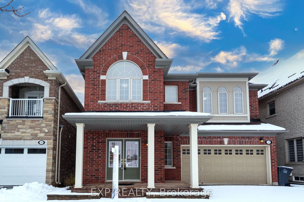 Photo of 42 Arrowpoint Drive, Brampton, ON L6Y 0Y8 (MLS # W12648818)