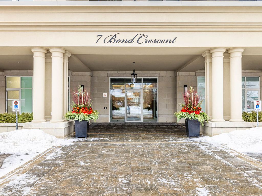 Photo of 7 Bond Crescent #112, Richmond Hill, ON L4E 1E6 (MLS # N12695394)