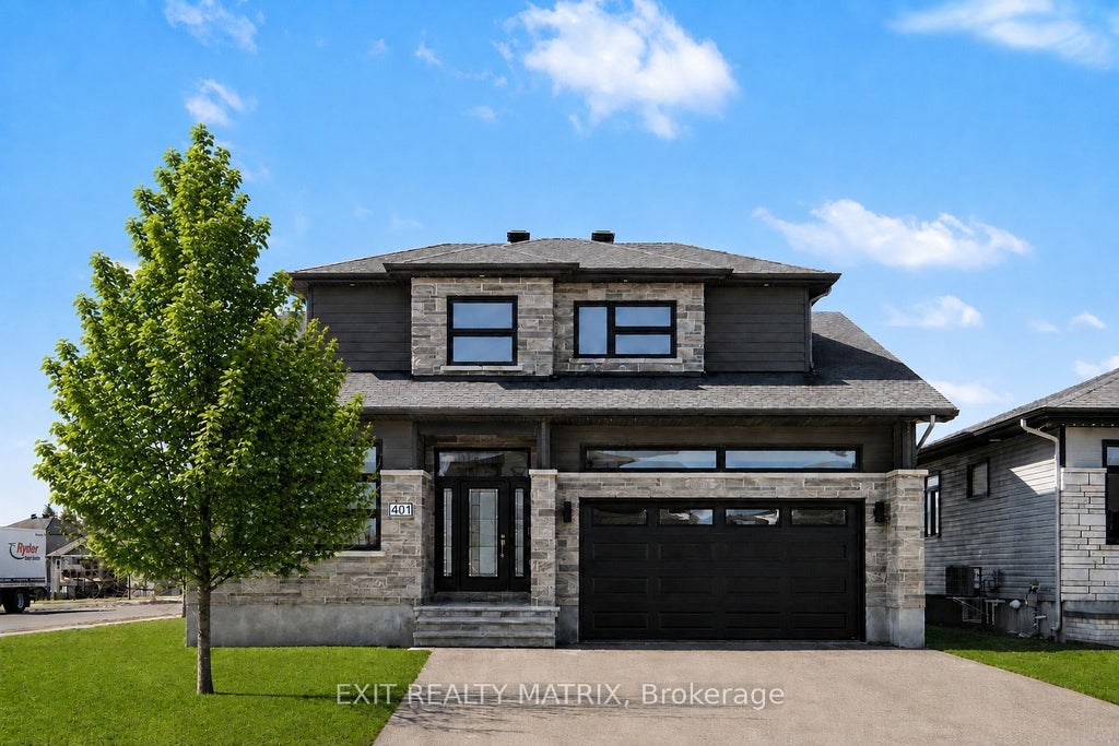 Photo of 401 Bruges Street, Russell, ON K0A 1W0 (MLS # X13746272)