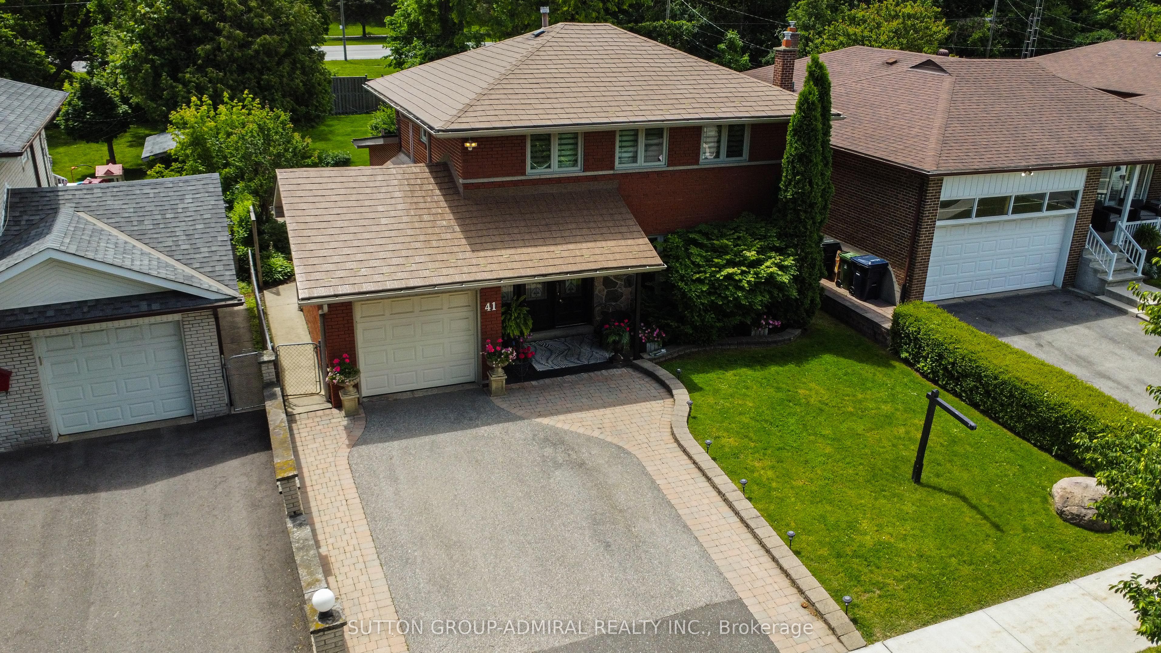 41 Hamptonbrook Drive