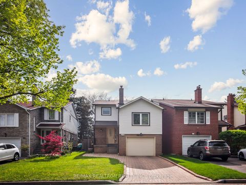 24 FRASER Street Markham ON L3T 5H6