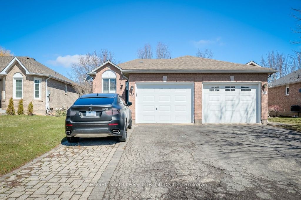 Photo of 36 Jackson Court W, Welland, ON L3C 7G2 (MLS # X12996296)