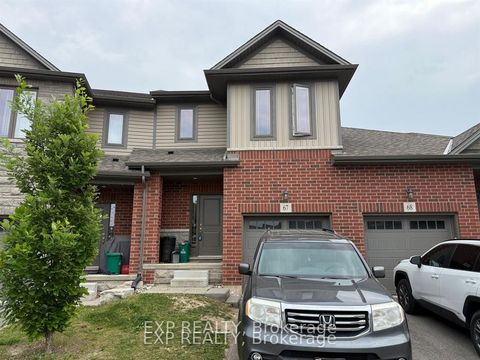 Photo of 77 DIANA AVE Avenue #67, Brantford, ON N3T 0R6 (MLS # X12684068)