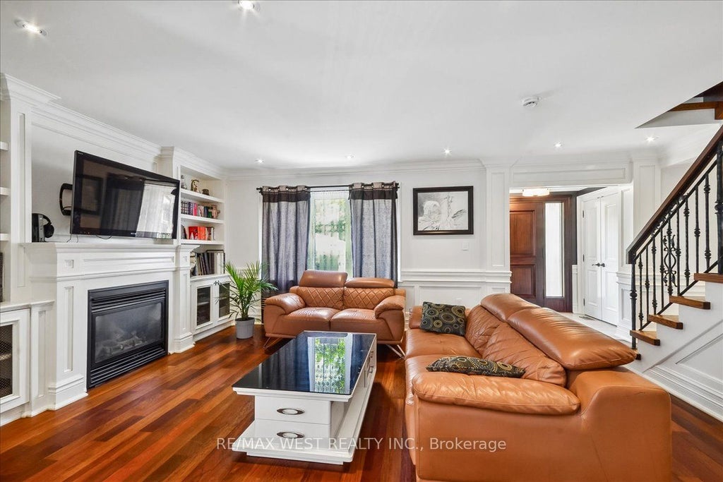 Photo of 11 Hillcroft Drive, Toronto, ON M9B 4X4 (MLS # W13448060)