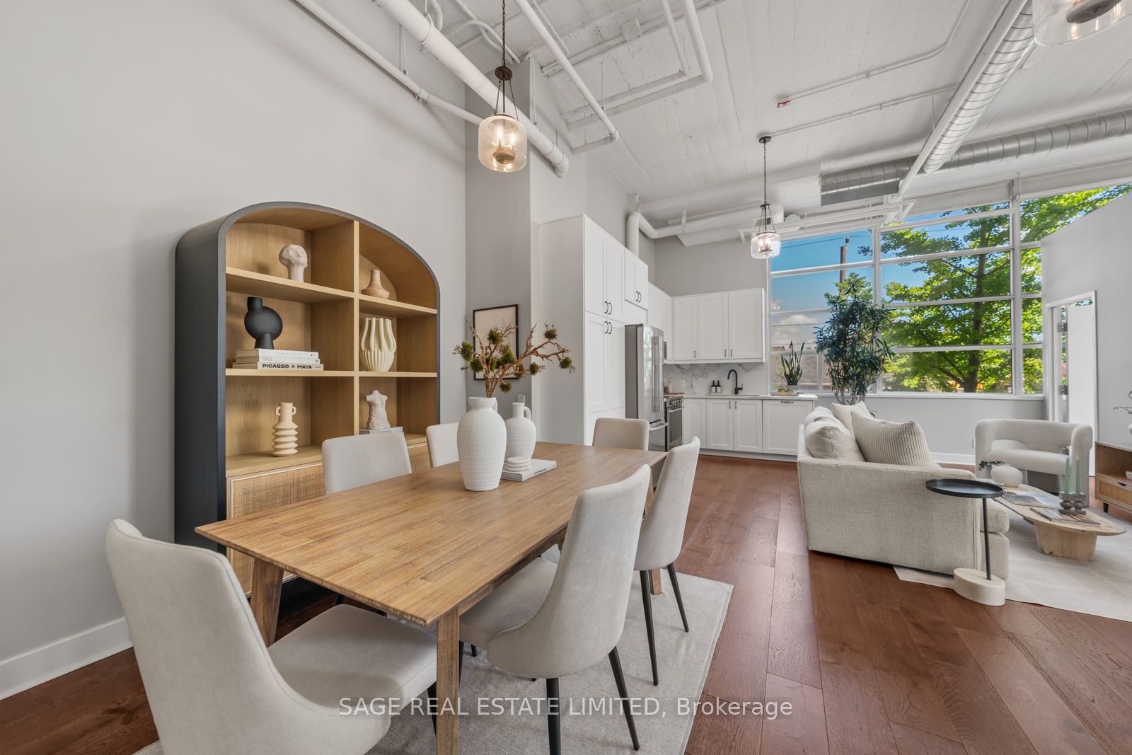 1001 Roselawn Avenue 123