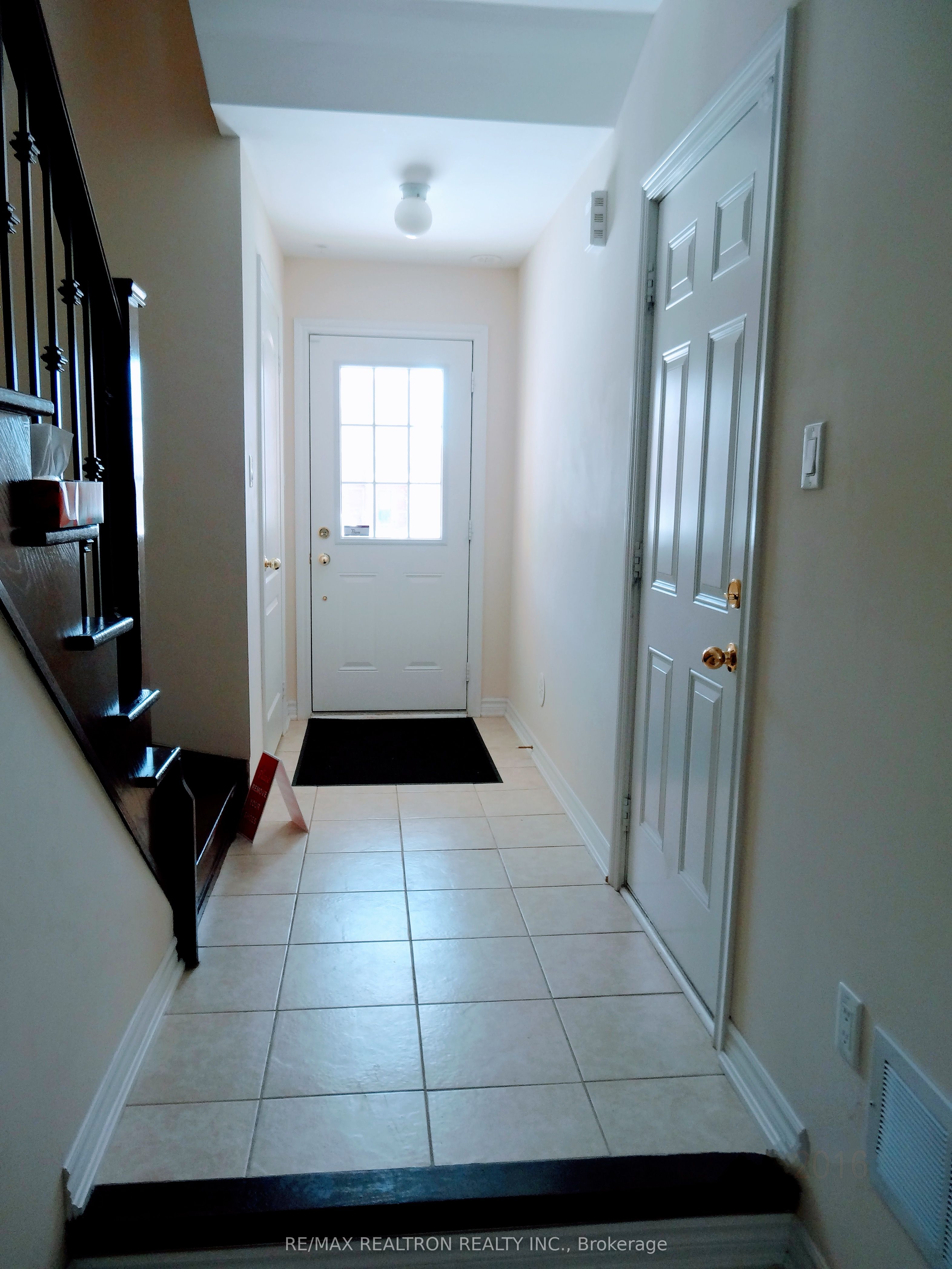 15 Cathedral High Street