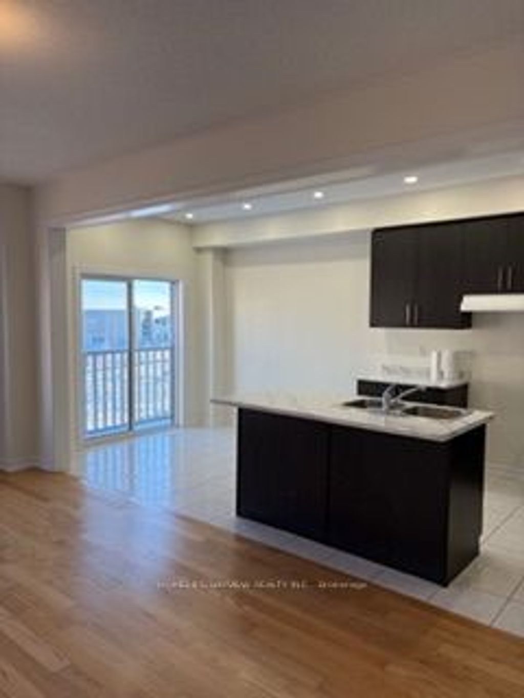 Photo of 1113 Skyridge Boulevard, Pickering, ON L1X 2R2 (MLS # E12768290)