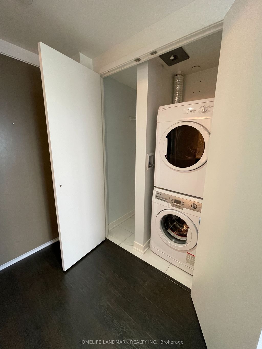 Photo of 100 Harbour Street #4708, Toronto, ON M5J 0B5 (MLS # C12385898)