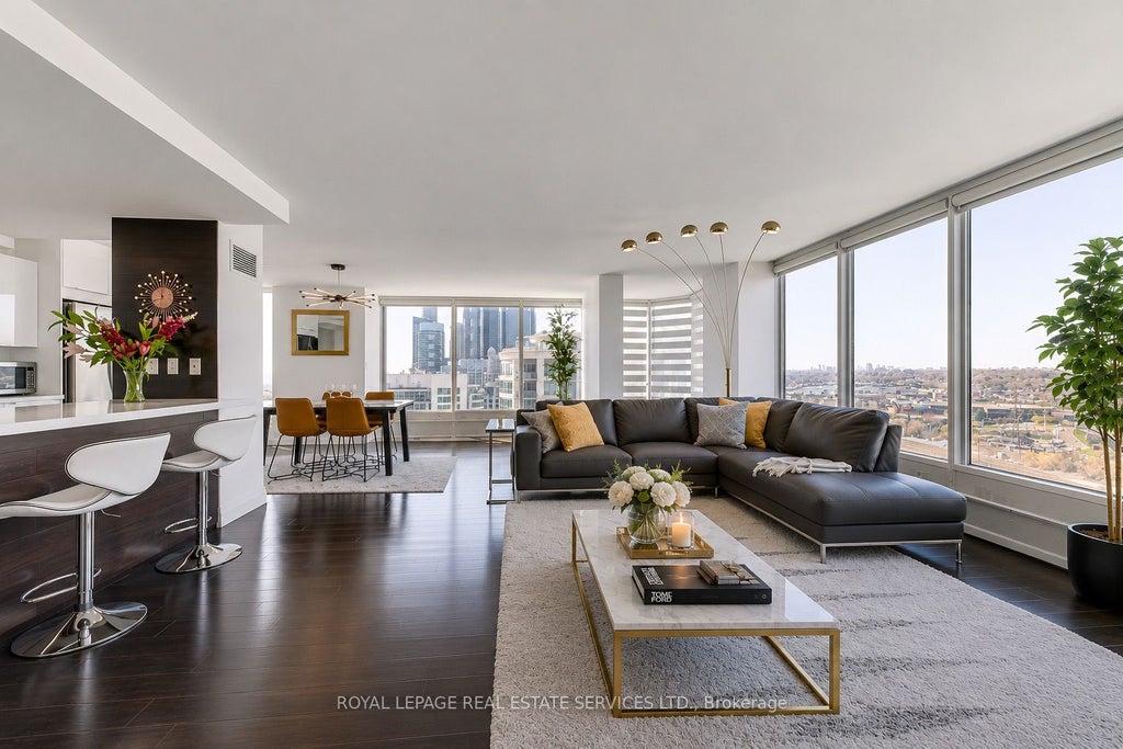 Photo of 2045 Lake Shore Boulevard W #1607, Toronto, ON M8V 2Z6 (MLS # W13752568)