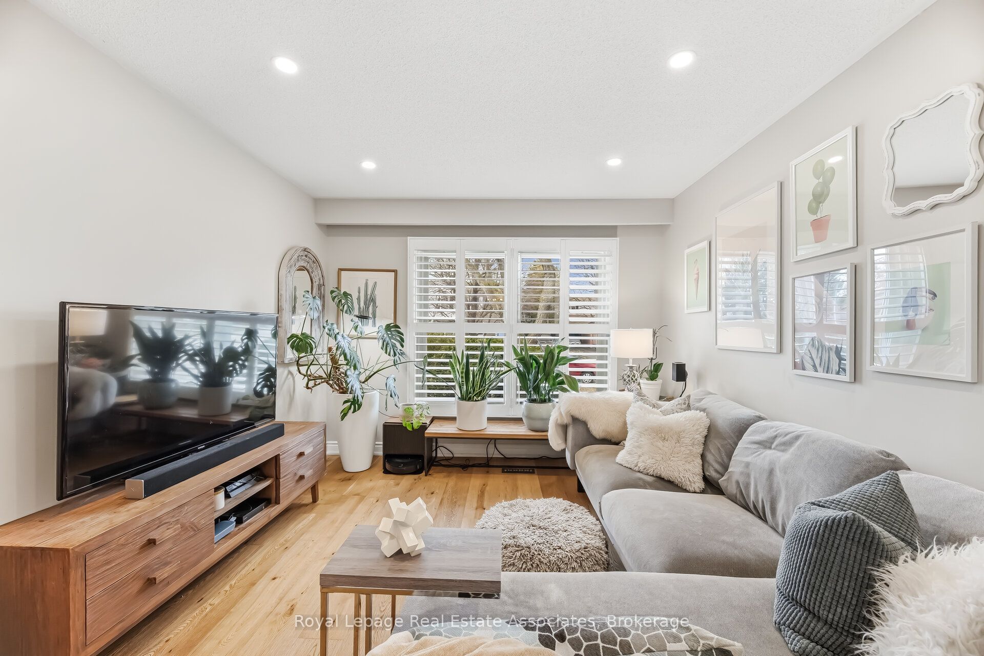 3368 Mainsail Crescent