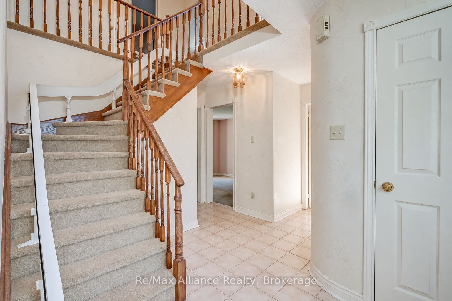 2151 Pineview Drive