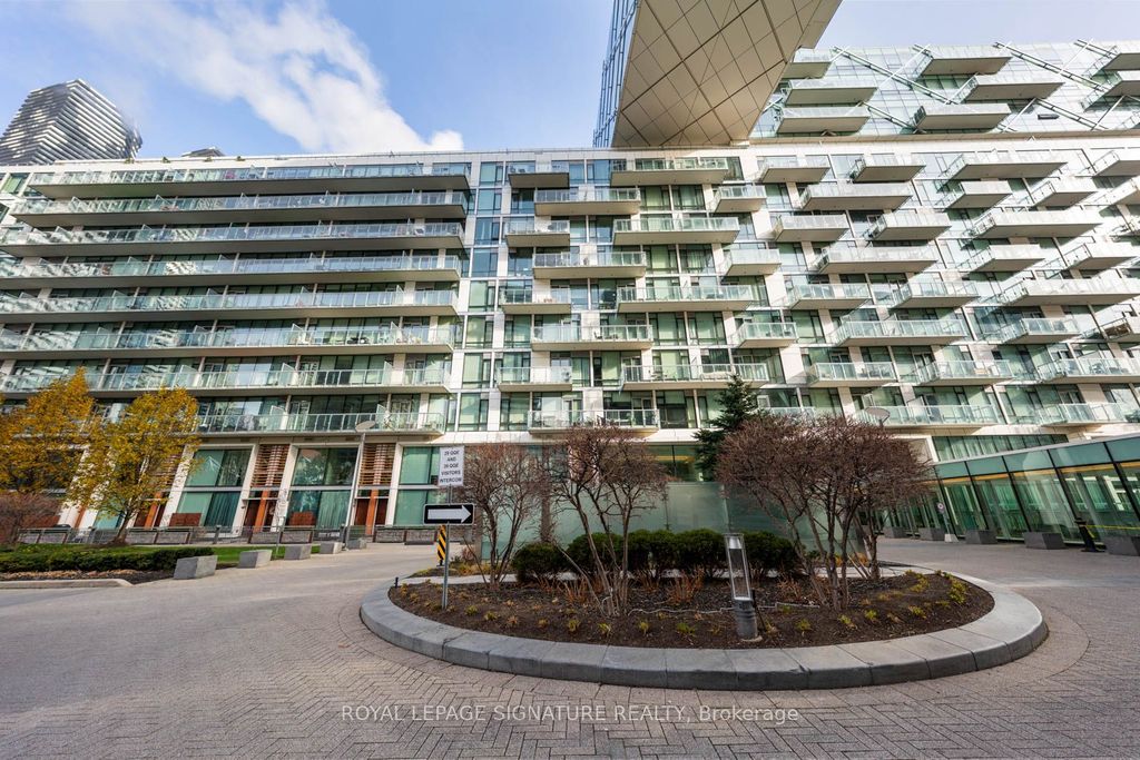 Photo of 39 Queens Quay E #827, Toronto, ON M5E 0A5 (MLS # C12608258)