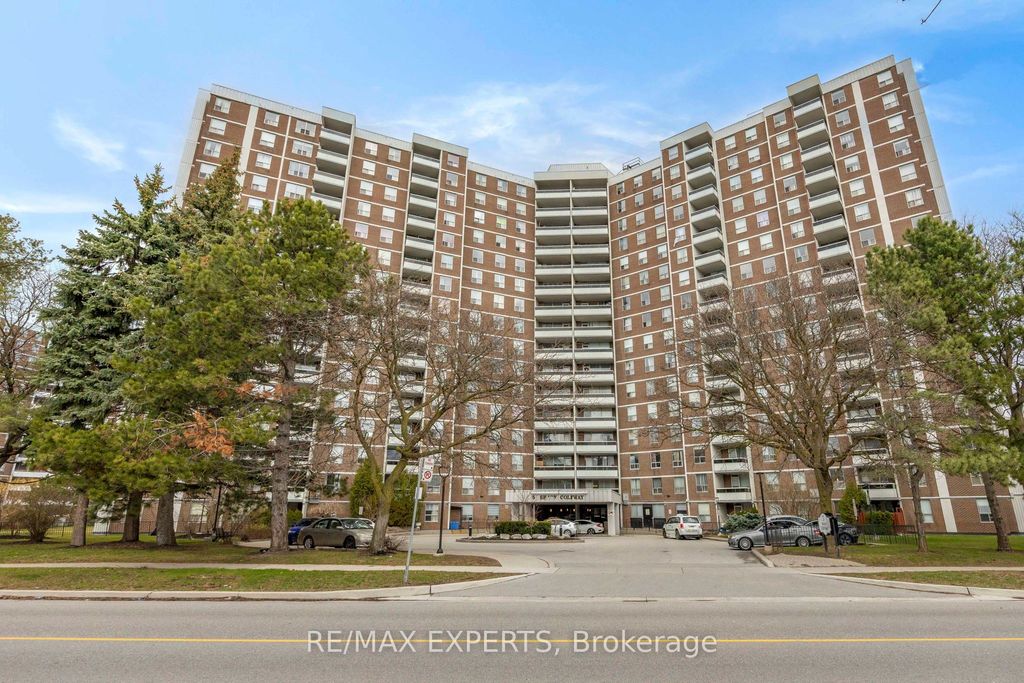 Photo of 5 Shady Golfway #1417, Toronto, ON M3C 3A5 (MLS # C13005102)