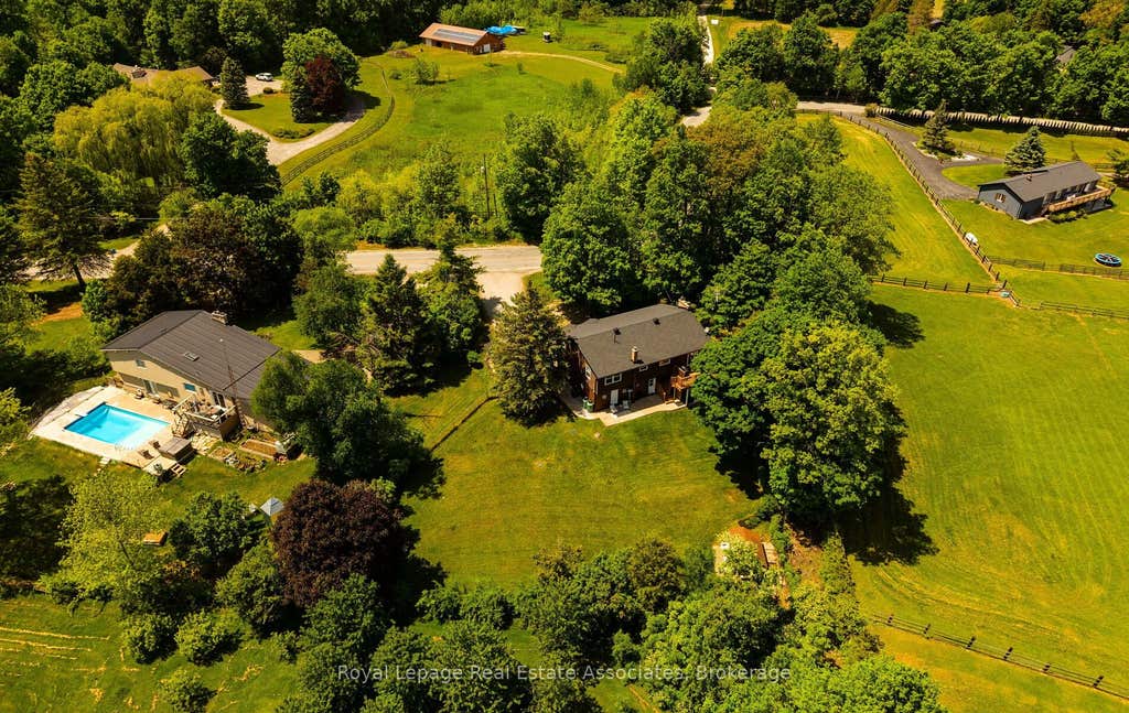 Photo of 7462 15 Side Road, Halton Hills, ON L9T 2X7 (MLS # W13237202)