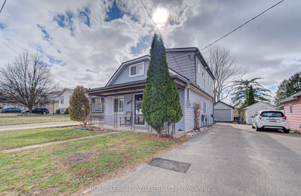 Photo of 345 Nelson Street, Brantford, ON N3S 4E3 (MLS # X12902160)