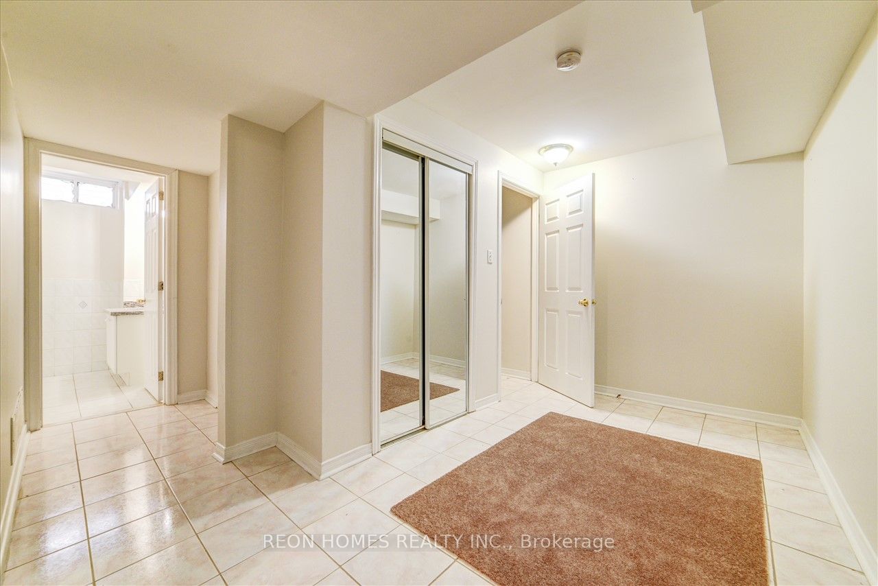 322 Elson Street (Bsmt)