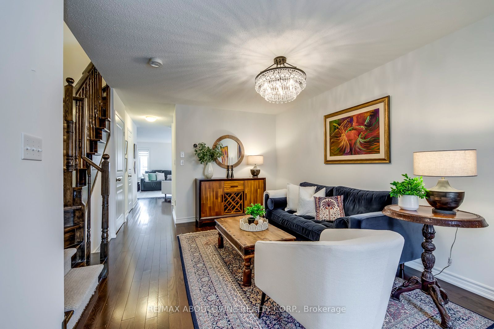 2322 Saddlecreek Crescent