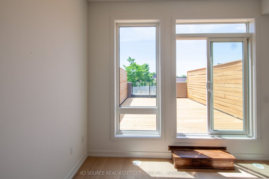 Photo of 66B Perth Avenue, Toronto, ON M6R 0A8 (MLS # C13769484)