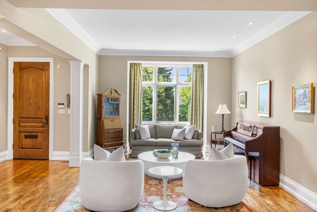 Photo of 114 Belsize Drive, Toronto, ON M4S 1L7 (MLS # C12434035)