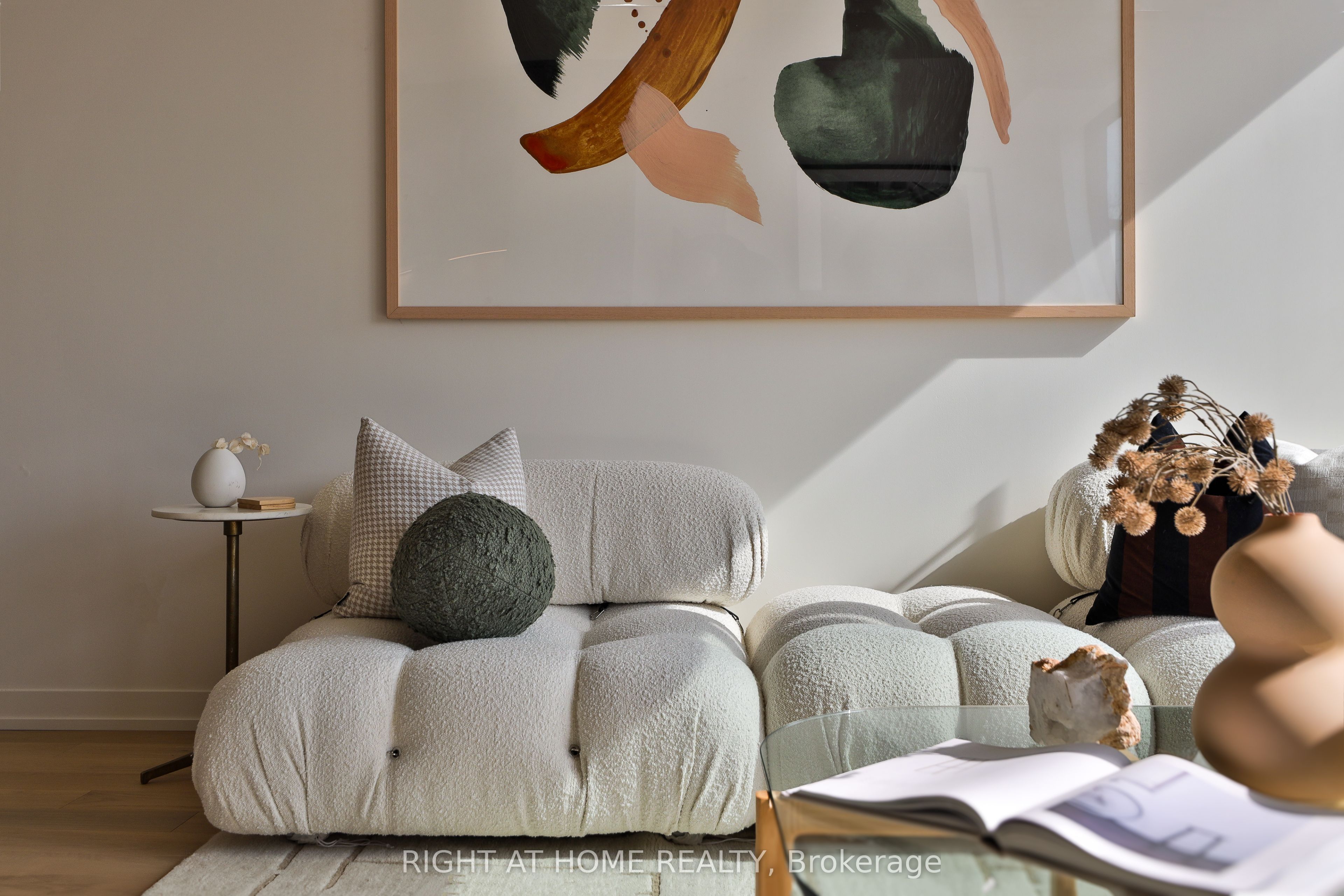 761 Queen Street E 405