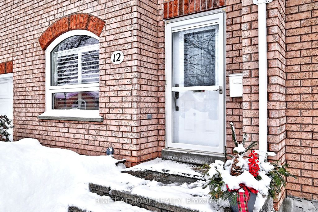 Photo of 318 Little Avenue #12, Barrie, ON L4N 2Z6 (MLS # S12768014)